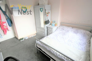 Photo 8- click for photo gallery